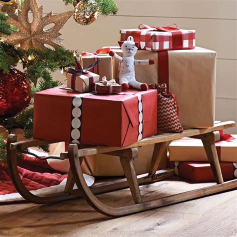 Wooden Sleigh To Hold Christmas Presents Christmas Sleigh Christmas Sleigh Decorations