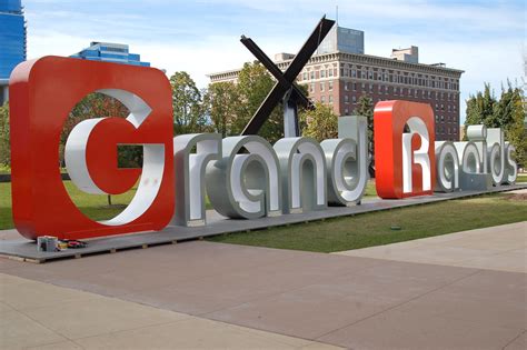 This michigan craft show will have fine art, fine craft and crafts exhibitors, and no food booths. Grand Rapids | ArtPrize, Grand Rapids, Michigan. | Kristina_5 | Flickr