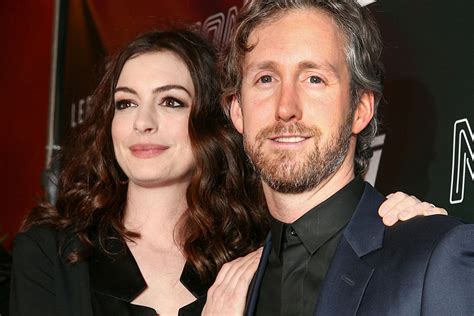 why twitter is convinced anne hathaway s husband is shakespeare