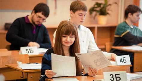 Здесь учитываются результаты и тех, кто. Шкала перевода баллов ЕГЭ 2021 в оценки: таблица