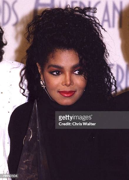 Janet Jackson 1987 Photos And Premium High Res Pictures Getty Images
