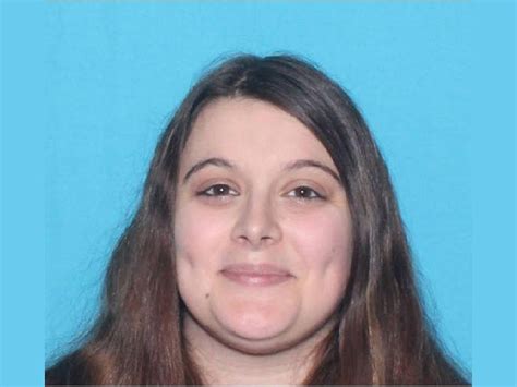 Ware Palmer Police Seek Woman Accused Of Embezzling 15k From Employer