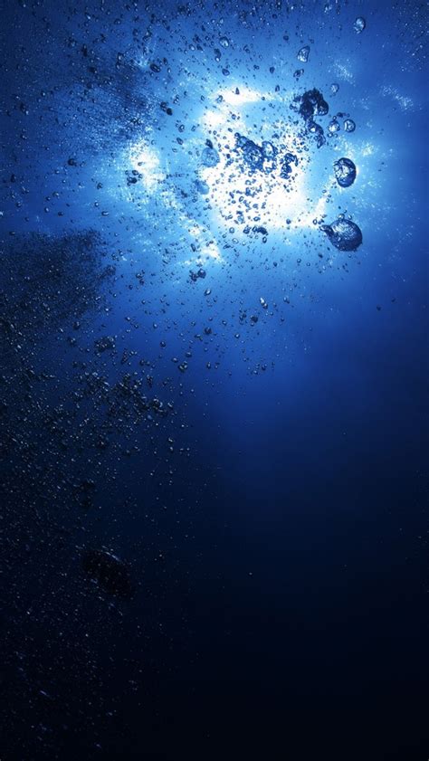 Underwater Bubbles Iphone Wallpapers Free Download