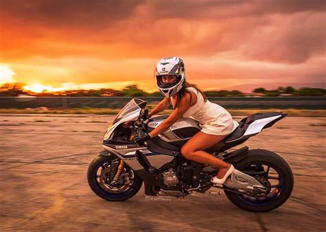 Bike S And Babes Thread Page 560 Yamaha R1 Forum YZF R1 Forums