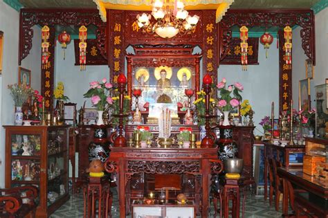 Tìm hiểu về bàn thờ gia tiên theo phong tục Việt Nam Datxoiche com