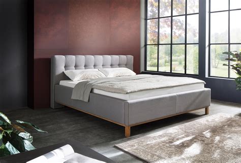 Sollten sie doch nicht fündig werden, schauen sie doch einmal bei unseren modellen in den größen 160x200 cm oder 180x200 cm vorbei. schlafzimmer einzelbett | bettgestell weiß 90x200 ...