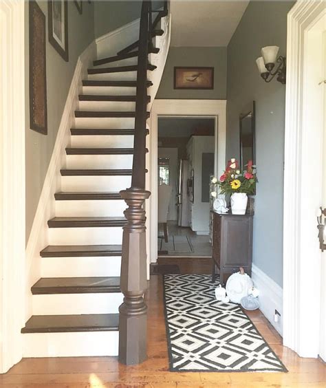 Maybe you would like to learn more about one of these? Pin by Laura Di Quinzio on Indoor paint colors in 2020 ...