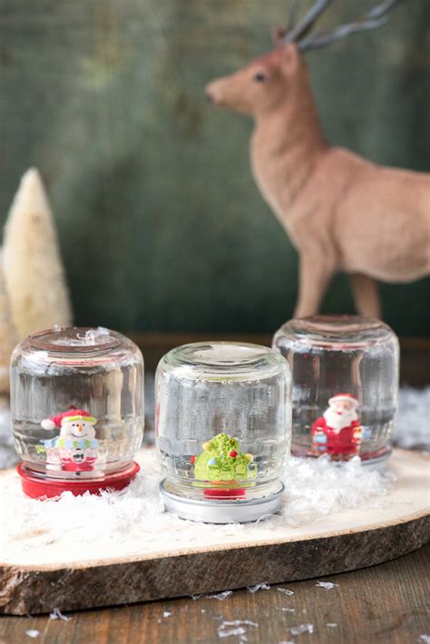 15 Cute Diy Christmas Snow Globes Style Motivation