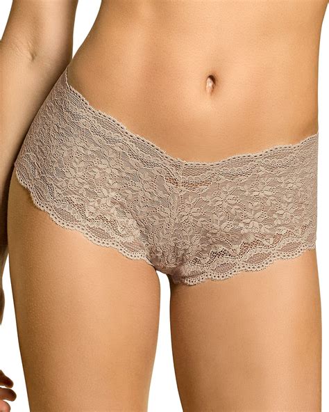 Hiphugger Style Panty In Modern Lace Leonisa