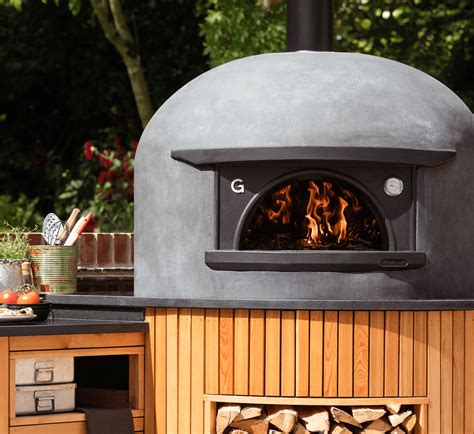 Master Home Outdoor Pizza Oven Gozney