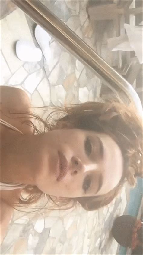 Bella Thorne Sexy 3 Photos  Video Thefappening