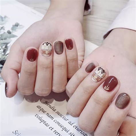 Retro Boho Style Manicure Hair And Nails Cool Nail Designs