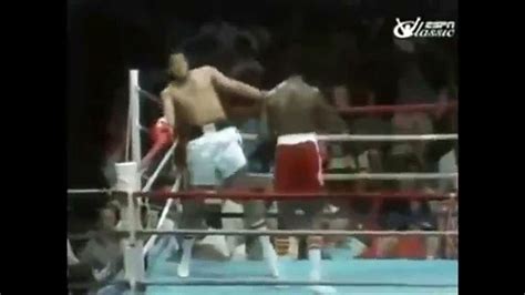 Muhammad Ali Dodges Punches In Seconds With Style Video Dailymotion