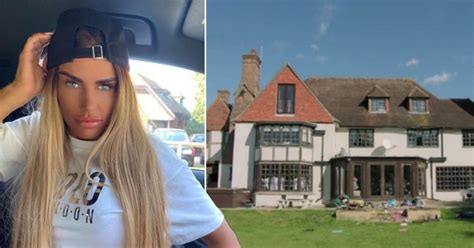Katie Prices Mucky Mansion Catches On Fire As Fire Brigade Called