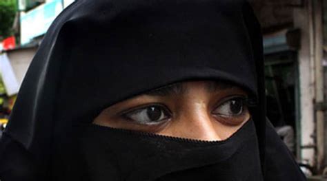 Muslim Woman Wins 85k Lawsuit After Police Remove Her Hijab The Indian Express