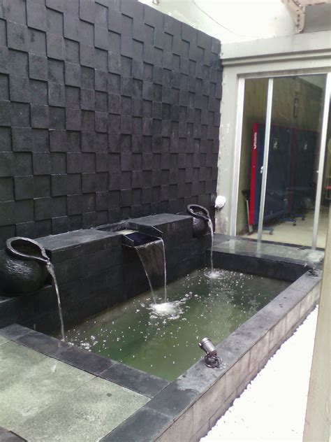 Kolam renang yang bocor membuat biaya pengisian air semakin tinggi. TUKANG KOLAM IKAN KOI MINIMALIS DI DEPOK - GM ART LANDSCAPE
