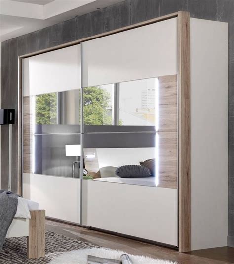 Mirrored sliding wardrobe doors are the perfect combination of a door and mirror in one and can be made to suit any space. 24 best Sliding doors wardrobe images on Pinterest
