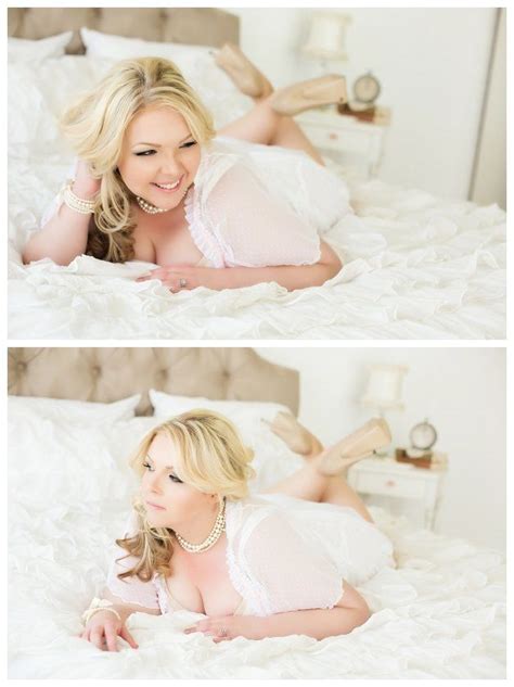 25 Bridal Boudoir Photos That Are As Sultry As They Are Sweet