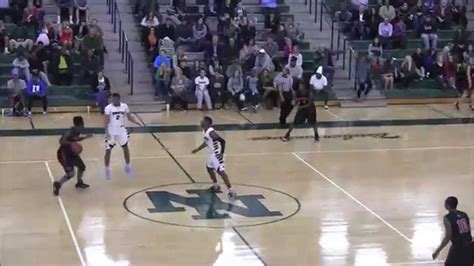 Young took to twitter on monday to … Curtis Haywood II Dunk Over Trae Young - YouTube