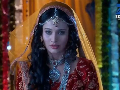 Creative, mindful, active, modern, volatile this is the subconscious effect that name salim has on people. Jodha Akbar | Anarkali Reply | Silences Furious Salim ...