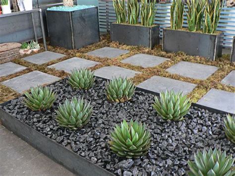 See more ideas about garden, stone, garden art. 50 Modern Front Yard Designs and Ideas — RenoGuide ...