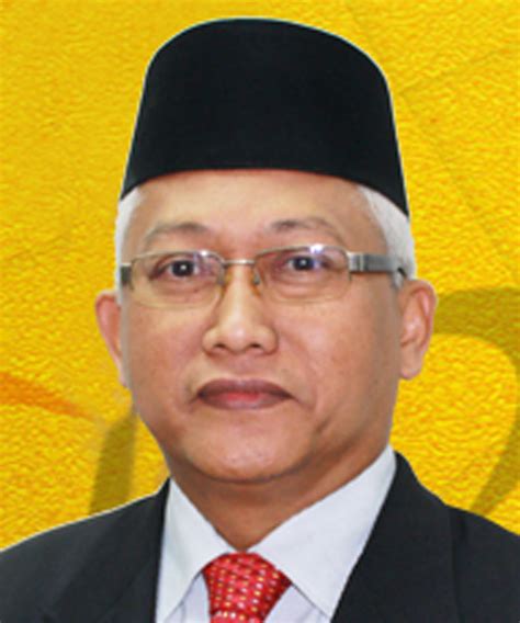 Muhammad bakhtiar bin wan chik (jawi: Pendidikan Bestari : PKG Batu 38: ORGANISASI PKG