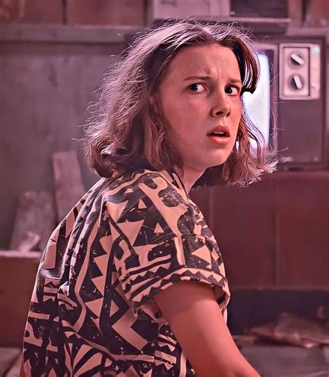 Millie Bobby Brown As Eleven In Stranger Things Hermosas Celebridades