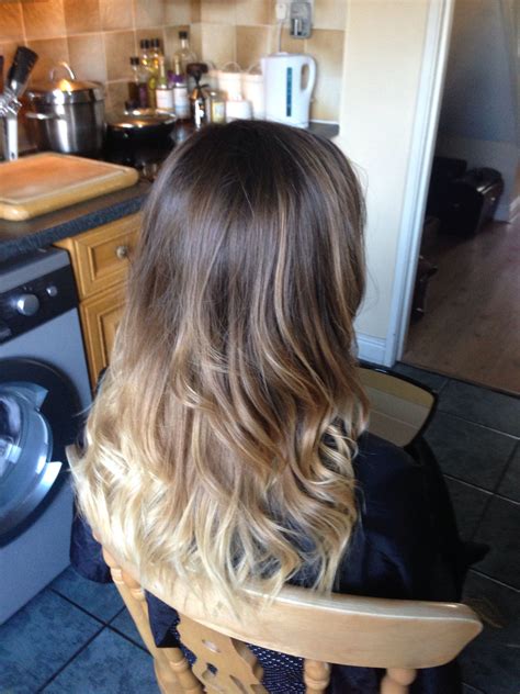 ombre dip dye balayage brown to blonde beachy waves this is what i want brown hair dip dyed