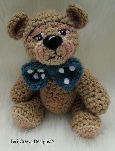 ravelry little teddy bear pattern by teri crews