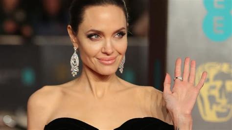 Angelina Jolie On Ageing Im Living And Getting Older The Advertiser