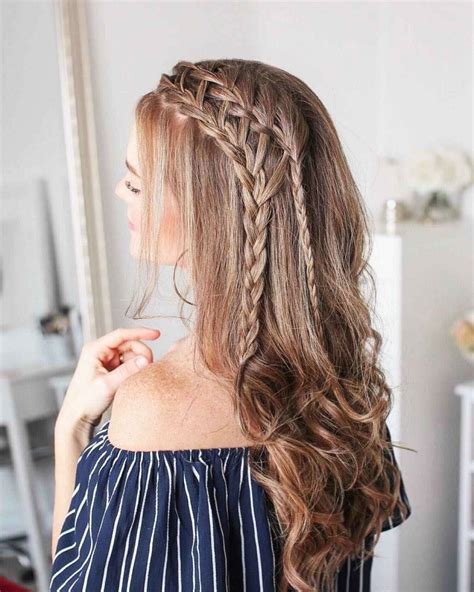 61 Latest Hairstyles For Graduation Ideas 2020