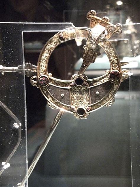 Unravelling The True Story Of The Beautiful Tara Brooch A Masterpiece
