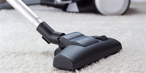 Buying A Vacuum Cleaner 7 Common Mistakes To Avoid Huffpost