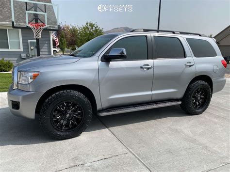 2012 Toyota Sequoia Wheel Offset Slightly Aggressive Stock 1270890