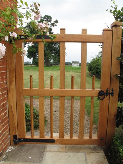 Wooden Garden Gates Duncombe Sawmill Local And Uk Delivery From