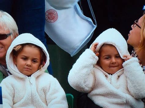 Tennis icon announces that he and wife mirka have become parents again. Roger Federer's Twins - Everything about his Kids - FourtyLove