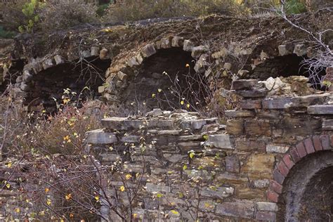 Ruins Of Arsenic Mine Tamar Valley Devon Ruins Of Arseni Flickr