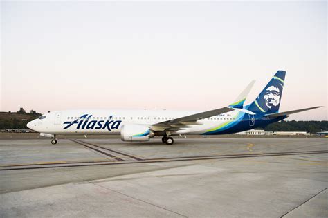 Alaska Airlines Finally Takes Delivery Of First Boeing 737 Max Simple