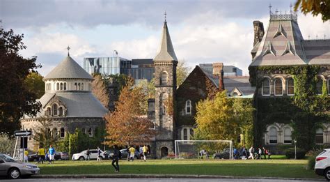 Top Ten Beautiful Canadian Universities
