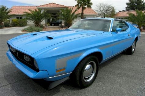 Grabber Blue 1971 Mach 1 Ford Mustang Fastback