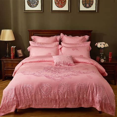 New Luxury Silk Cotton Wedding Bedding Set Embroidery Lace Duvet Cover