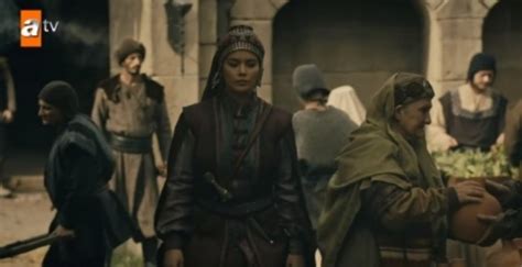 Saru batu savcı bey'in doğum yeri ve tarihi hakkında elimizde kesin bir bilgi yoktur. Kuruluş Osman'daki Lena Hristiyan mıydı? İşte Savcı Bey'in ...