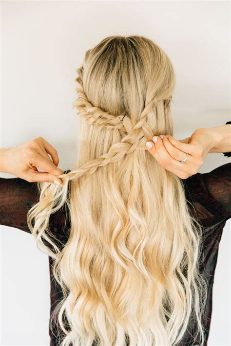 Summer Hairstyles Dreamy Hair And Beauty Hacks With Amber Fillerup