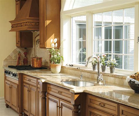 Check out ten of the most popular cabinet. Traditional Kitchen Cabinets - Decora Cabinetry