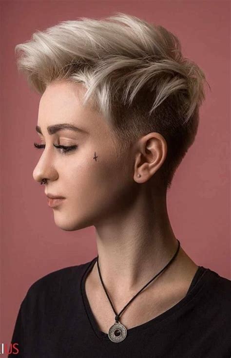 how to be cool woman try these chic short pixie hairstyle right now latest fashion trends