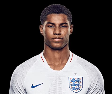 Marcus rashford mbe (born 31 october 1997) is an english professional footballer who plays as a forward for premier league club manchester united and the england national team. Marcus Rashford Biography - Facts, Childhood, Family Life ...