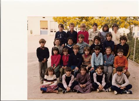 Photo De Classe Ce2 De 1981 Ecole Le Pin Franc Copains Davant