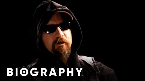 A troublemaker returns to town only to find his old tearaway pals have joined a supervised motorcycle club. Motorcycle Gang Tv Show On Netflix | Reviewmotors.co