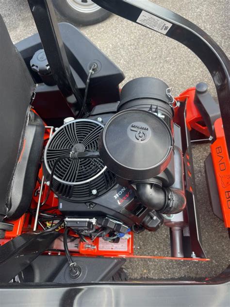 Bad Babe Maverick HD Honda Cc Hp Air Cooled V Twin GXV Lawn Mowers TWP