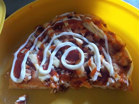 Resepi pizza tanpa oven | tiada oven bukan alasan untuk tidak boleh buat pizza yang sedap gila. SYOKNYER BELAJAR MASAK2: RESEPI DOH PIZZA SIMPLE HOMEMADE ...
